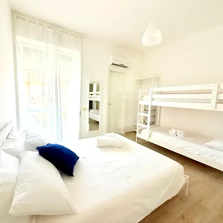 Acquazzurra Apartment *